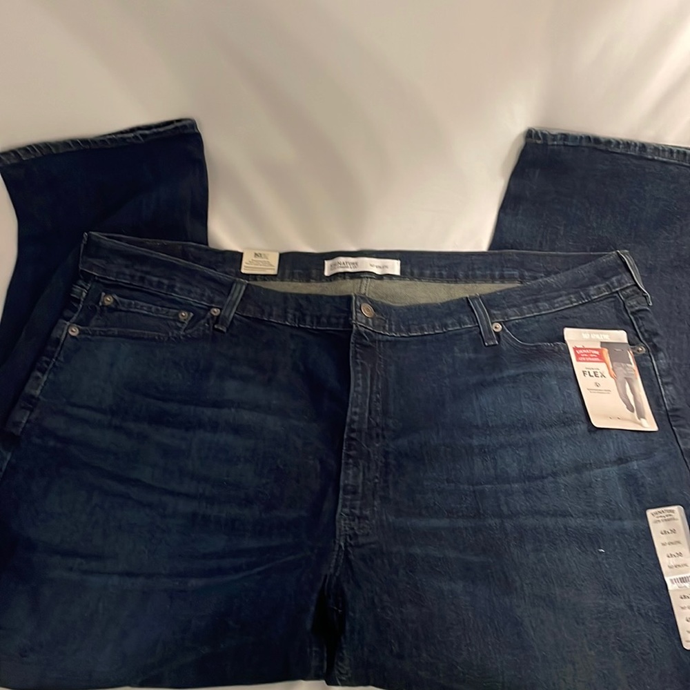 308: 48x30 Signature Levi’s 567 Athletic Premium Flex Jeans